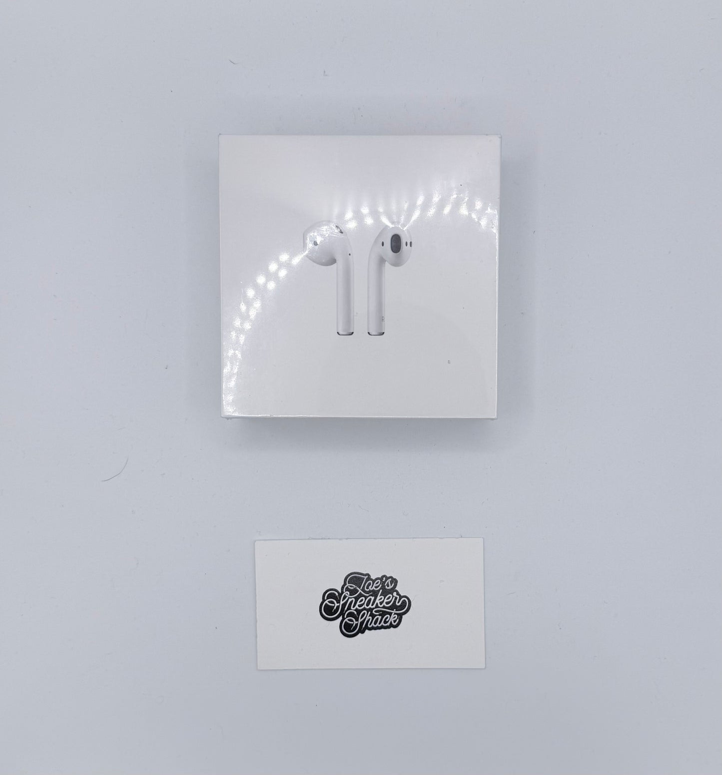 Apple AirPods 2nd Generation with Charging Case Brand New/Sealed