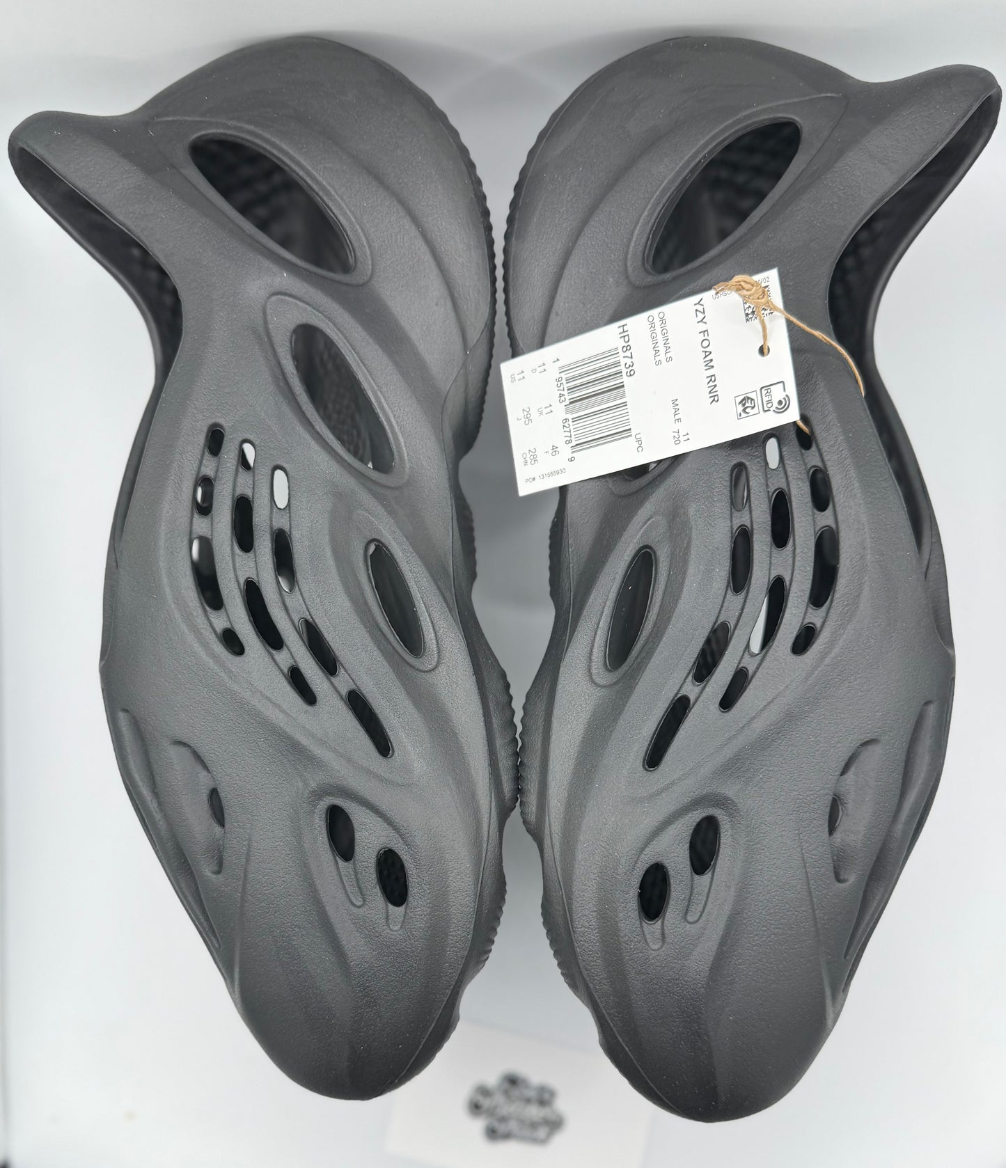 adidas Yeezy Foam RNR Onyx (2022/2024)