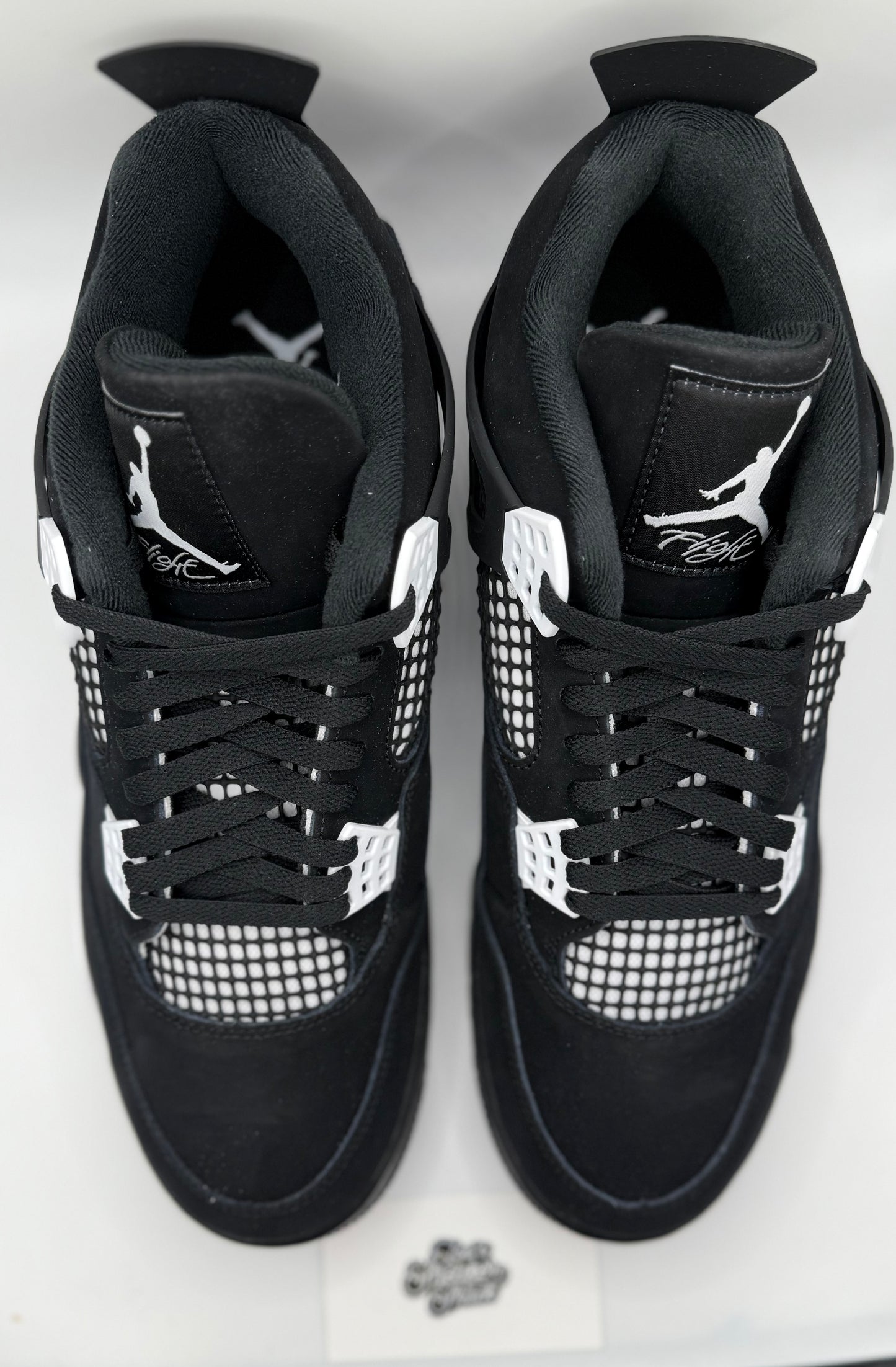 Jordan 4 Retro White Thunder