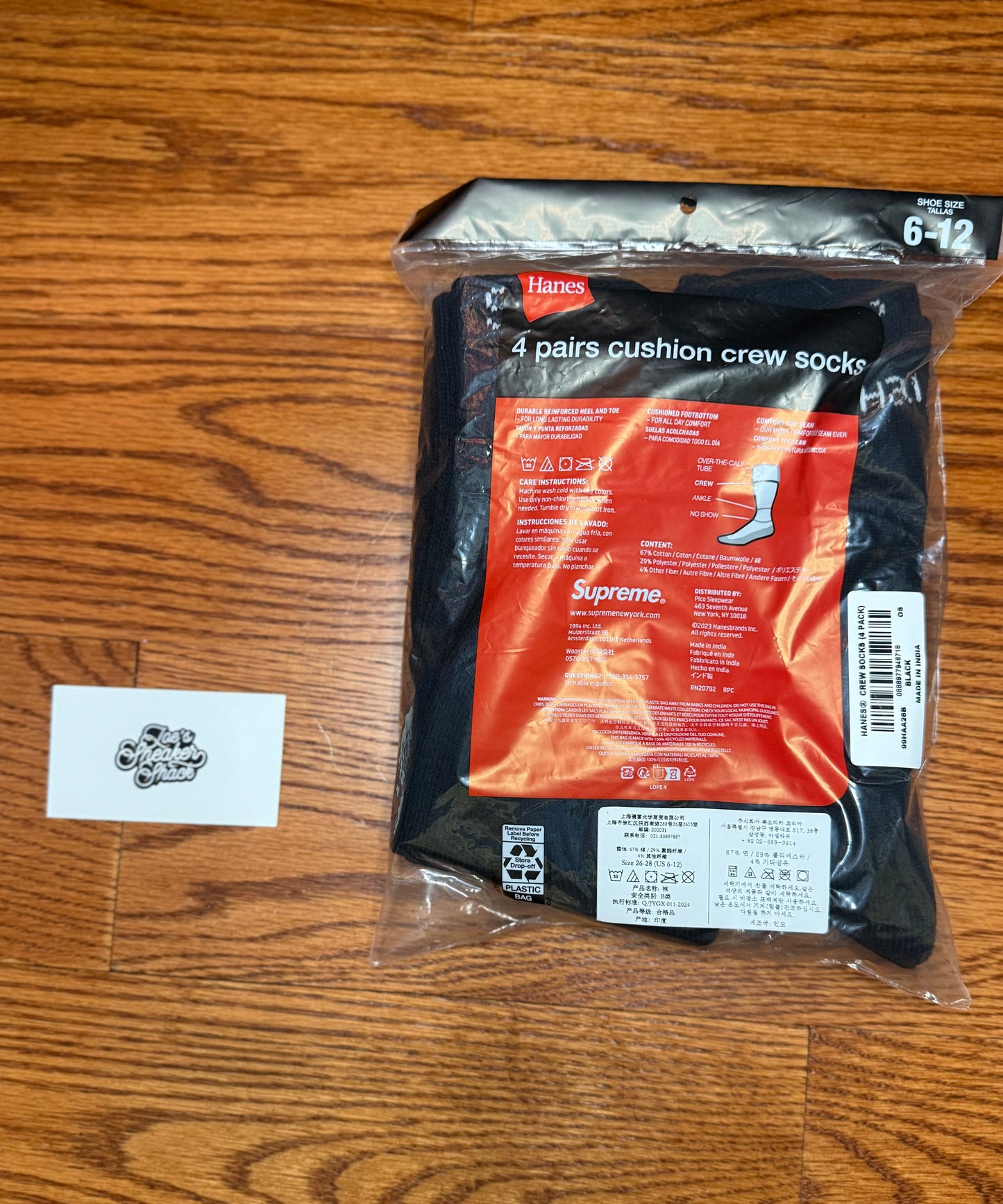 Supreme Hanes Crew Socks (4 Pack) Black