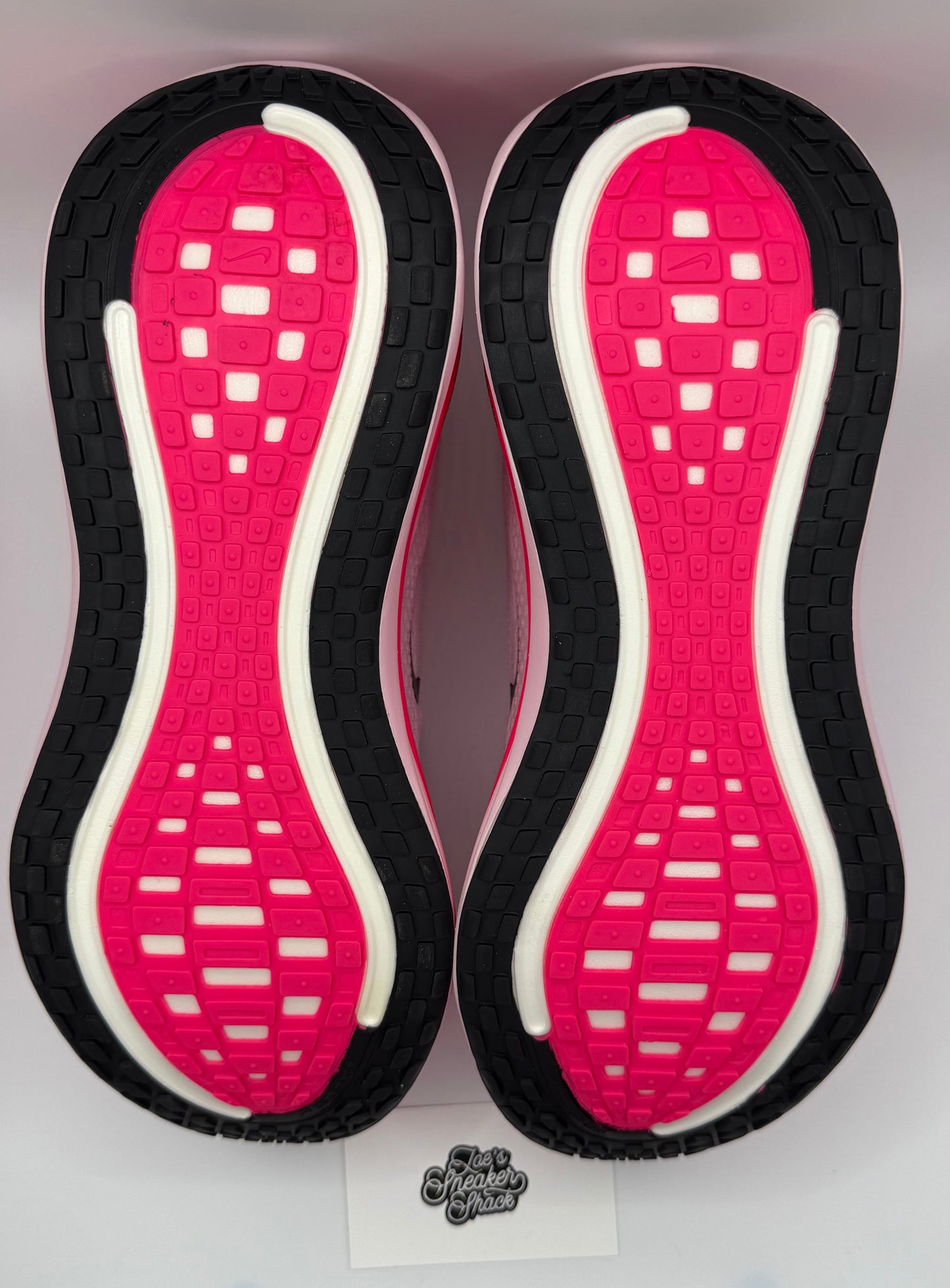 Nike Vomero Plus Pink Foam Hyper Pink